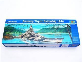 Trumpeter 05712 Germany Tirpitz Battleship 1944