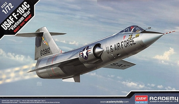 Academy 12576 USAF F-104C Vietnam War model plastikowy do sklejenia i pomalowania