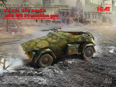ICM 35112 Sd.Kfz. 247 Ausf.B with MG34