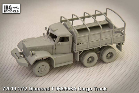 IBG 72019 Diamond T 968 Cargo Truck