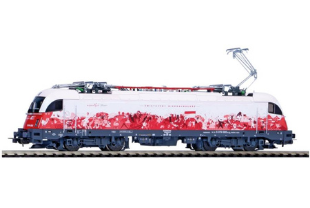 Piko 59917 Elektrowóz EU44-005 "Niepodległa"