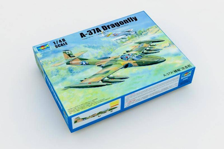 Trumpeter 02888 A-37A Dragonfly