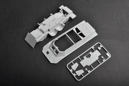 Trumpeter 05511 Russian BRDM-2(EARLY)