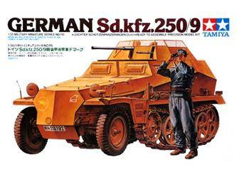 Tamiya 35115 German Sd. Kfz. 250/9