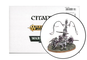 Daemons of Slaanesh Seeker Chariot of Slaanesh / Hellflayer