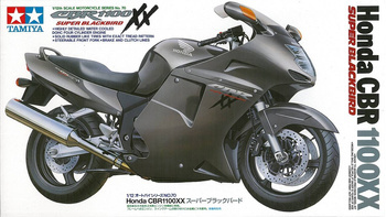 Tamiya 14070 Honda CBR 1100XX Super Blackbird model plastikowy do sklejenia i pomalowania