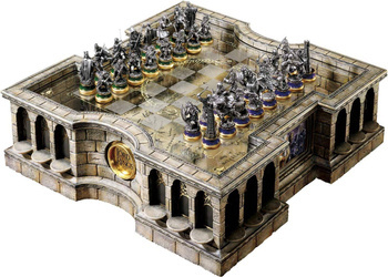 Szachy Władca Pierścieni The Lord of the Rings Collector's Chess Set