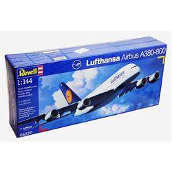 Revell 04270 Airbus A380-800 Lufthansa