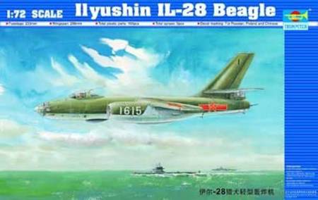 Trumpeter 01604 Ilushin Il-28 Beagle